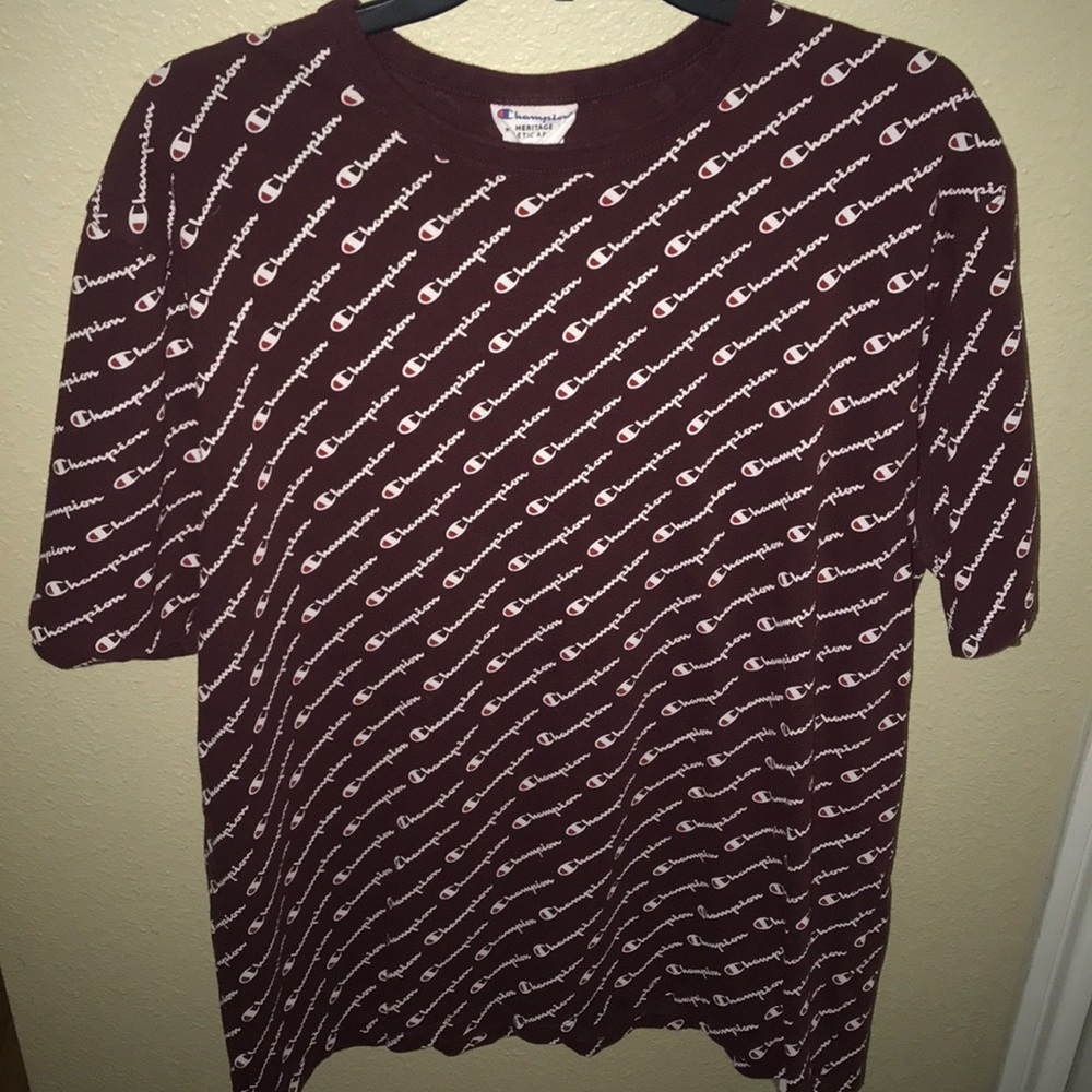 Champion t shirt